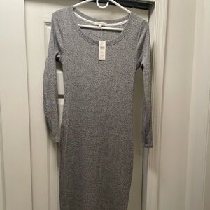 Pure Good Body-con Long Sleeve Gray Dress